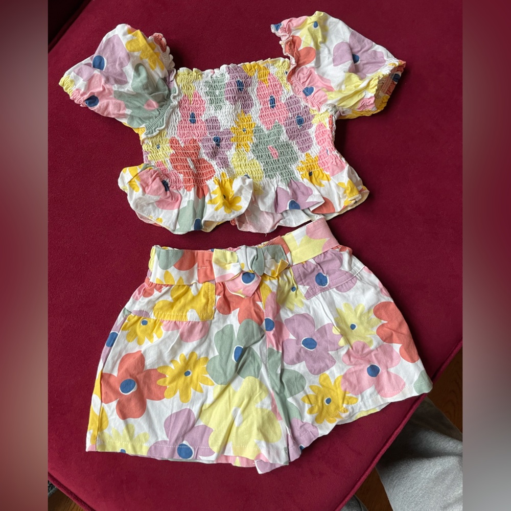 Wonder nation size 3T toddler shorts outfit